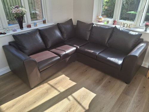 Shaped corner sofa - l,